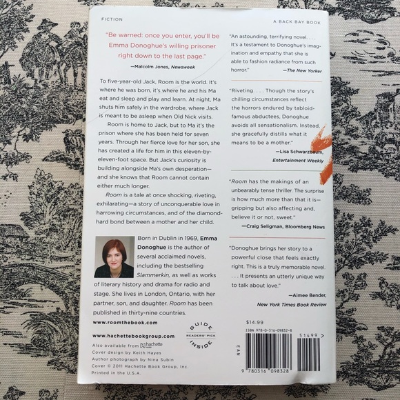 Room by Emma Donoghue Bestselling Book - Picture 2 of 4